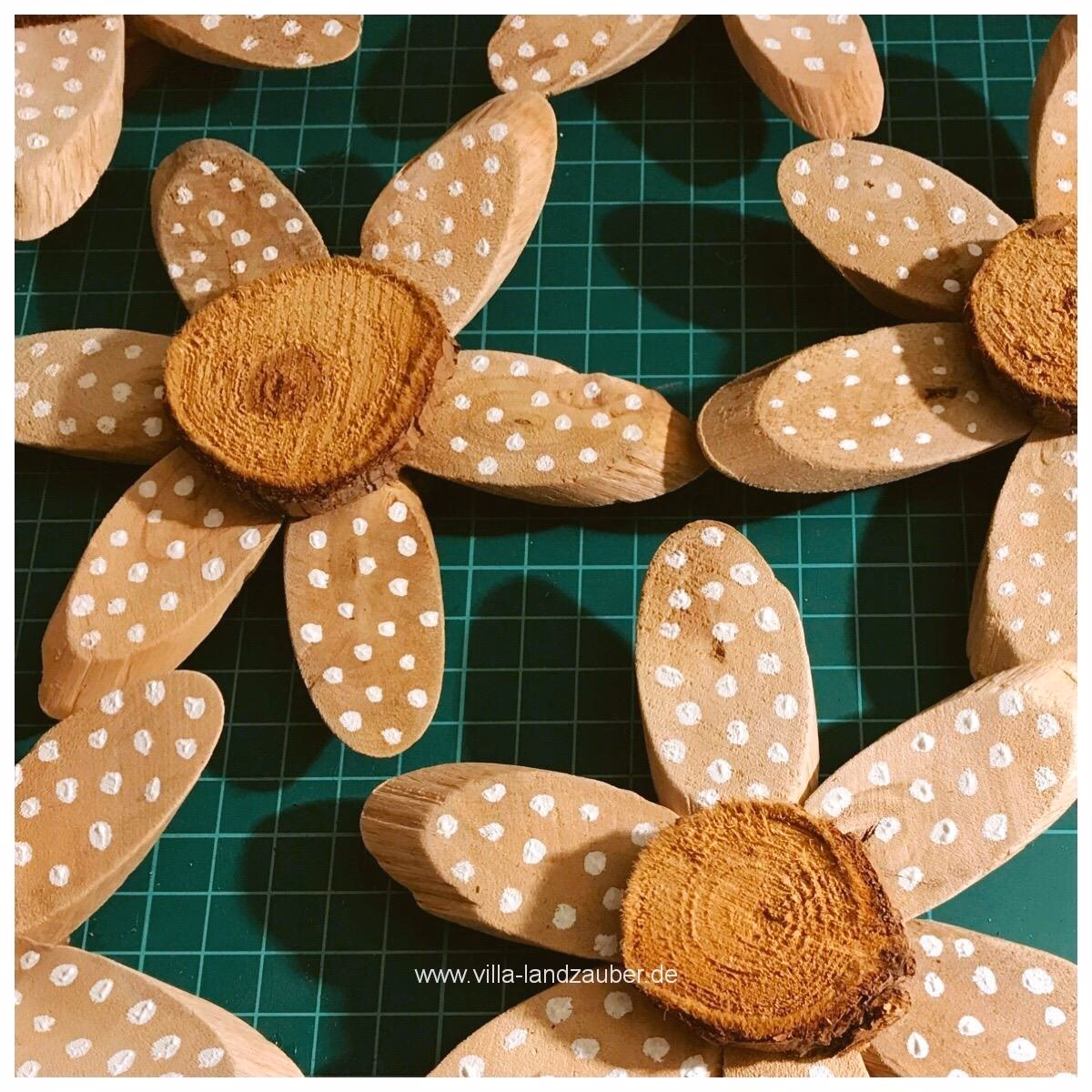 Wie heißen Holzblumen?