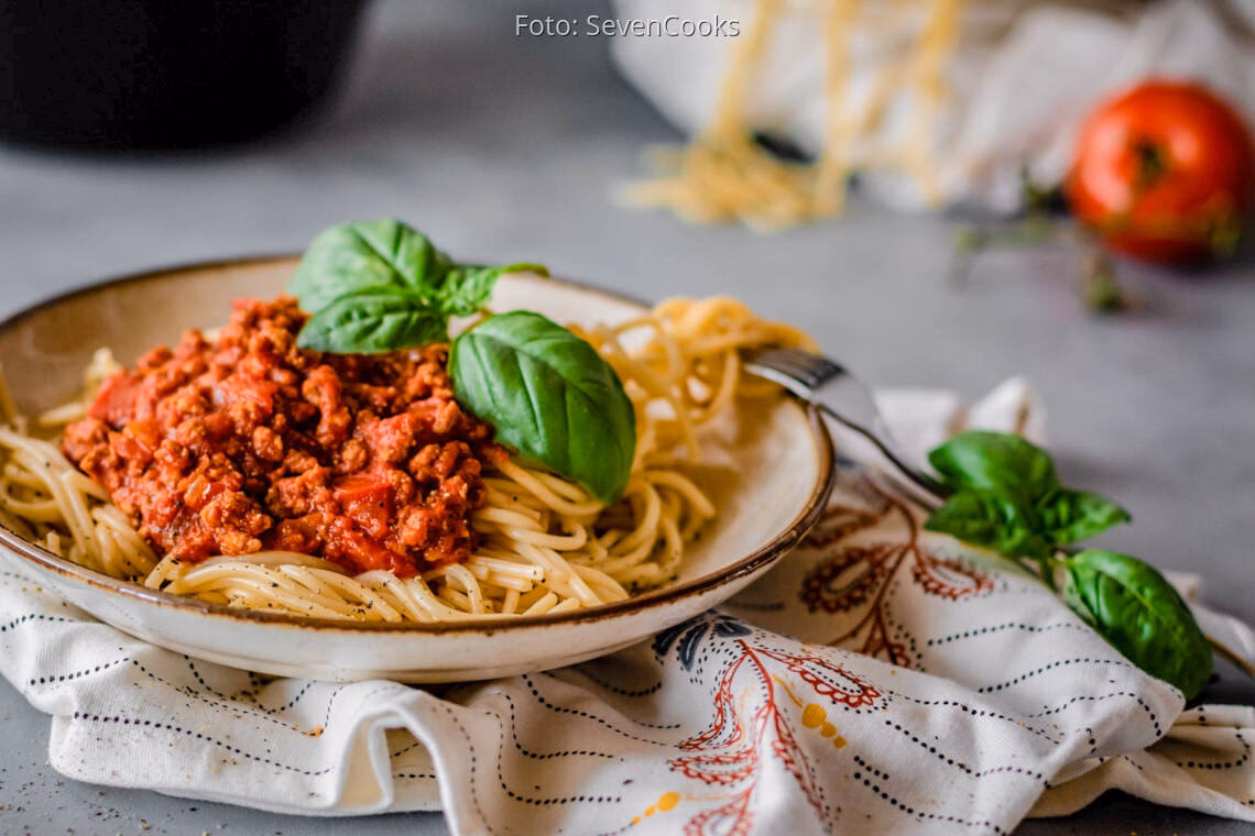 Welches Gewürz darf in Bolognese nicht fehlen?